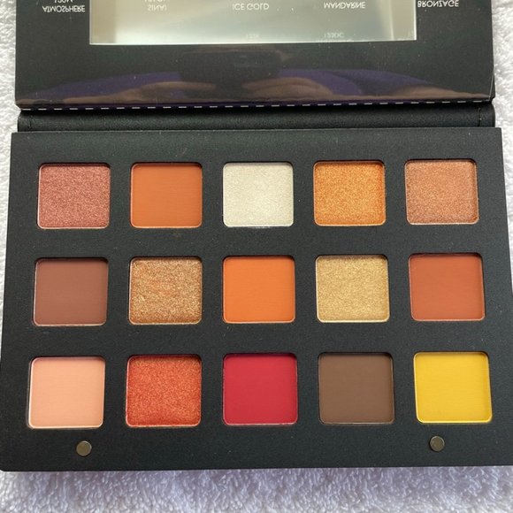 新品未使用　NATASHA DENONA SUNSET PALETTE Natasha Denona Sunset Palette